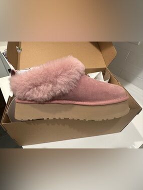 UGG Tazzelle Women's Pink Dawn Suede Shearling-Lined Slip-On Slippers